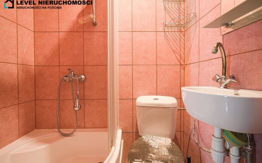 Czteropokojowe mieszkanie z ogródkiem