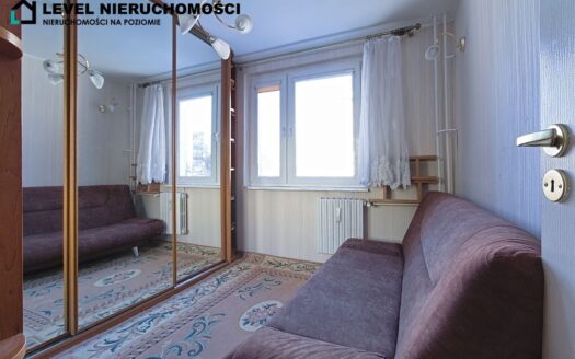 Mieszkanie czteropokojowe na parterze