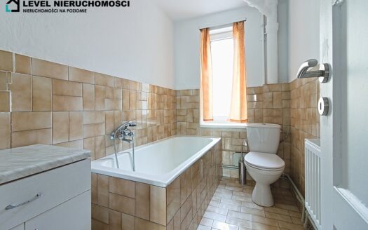 Dwupokojowe mieszkanie na pierwszym piętrze