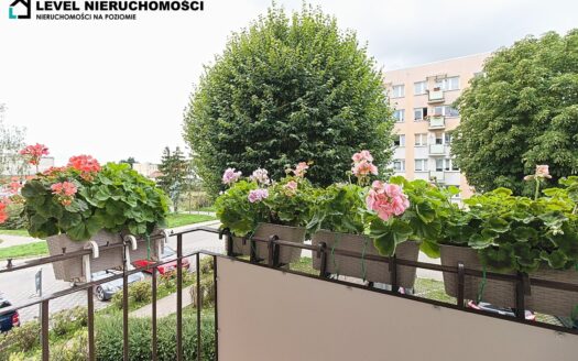 Kawalerka na pierwszym piętrze