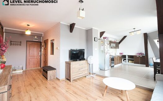 Trzypokojowe mieszkanie przy starówce