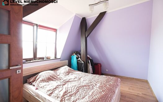 Trzypokojowe mieszkanie przy starówce