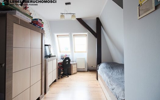 Trzypokojowe mieszkanie przy starówce