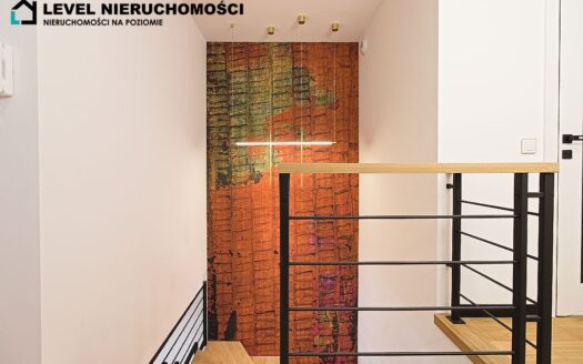 Dwupoziomowy apartament Regal Park