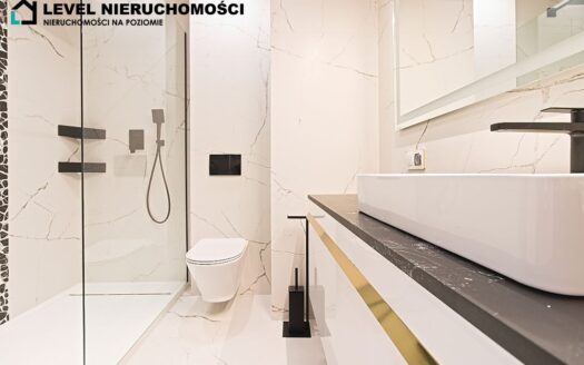 Dwupoziomowy apartament Regal Park