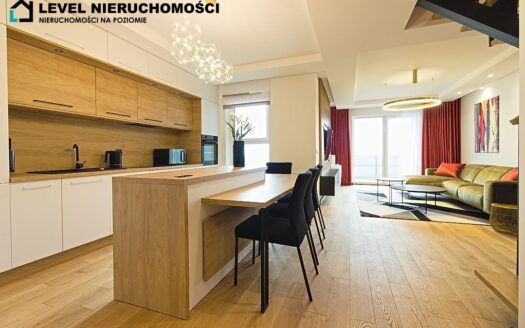 Dwupoziomowy apartament Regal Park