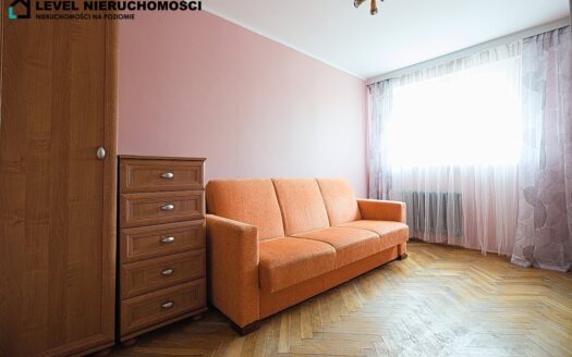 Trzypokojowe mieszkanie z balkonem