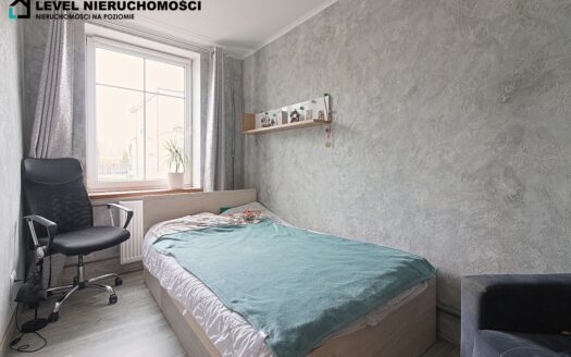 Czteropokojowe mieszkanie z ogródkiem