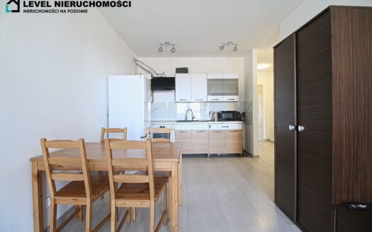 EL Tower, trzy pokoje