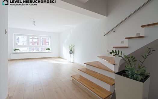 Dwupoziomowe mieszkanie starówka