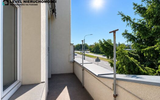 Mieszkanie z balkonem, pierwsze piętro